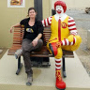 Meet your Posher, Kelly